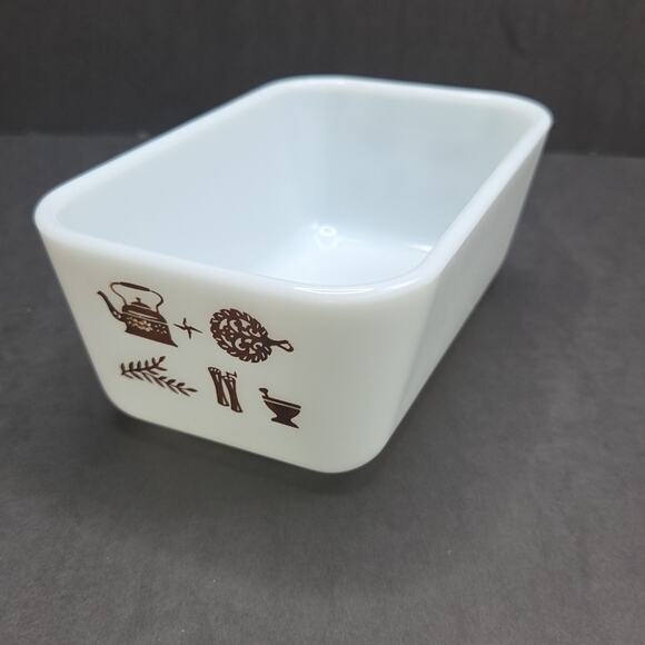 Pyrex Early American 1-1/2 Pint Refrigerator Dish 502 Fridgie White Brown USA - Picture 9 of 9